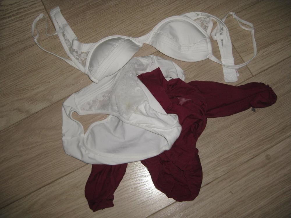 22P White panties