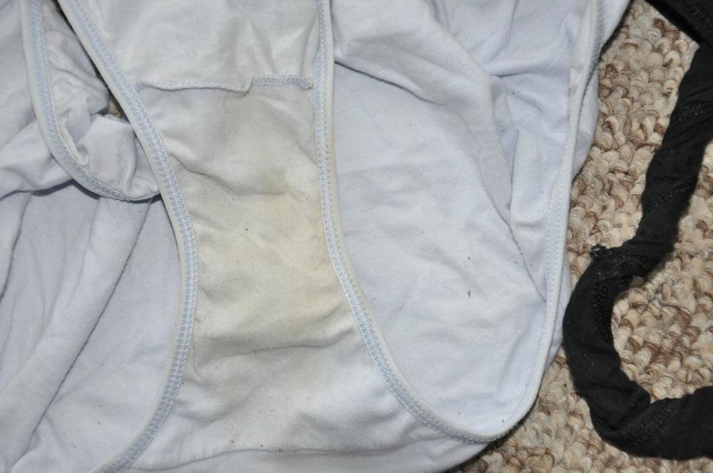 22P White panties