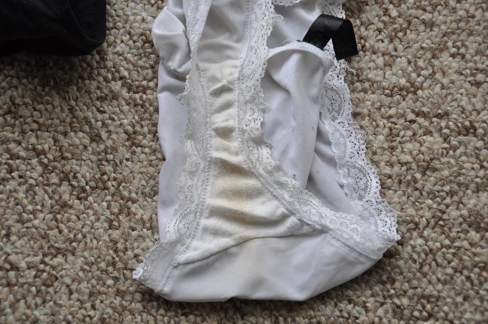 22P White panties