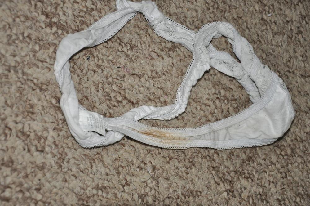 22P White panties