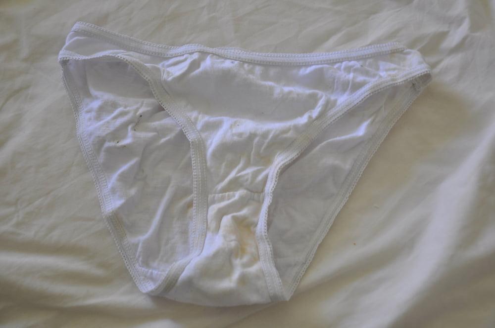 22P White panties