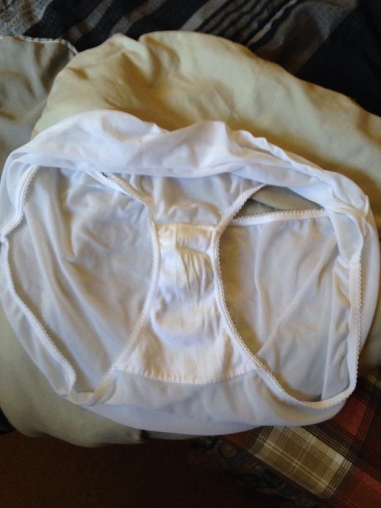 22P White panties