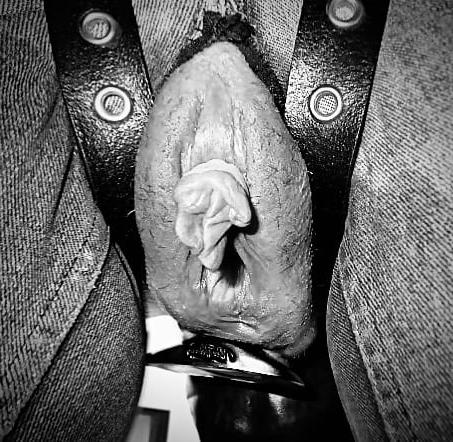25P BW hot kinky bdsm 2