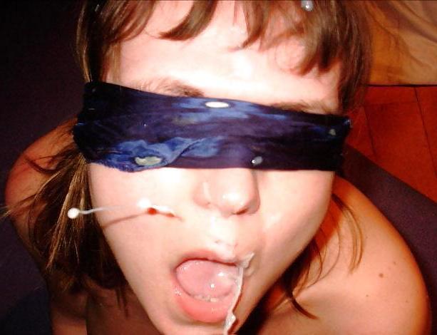25P Blindfold cuties 