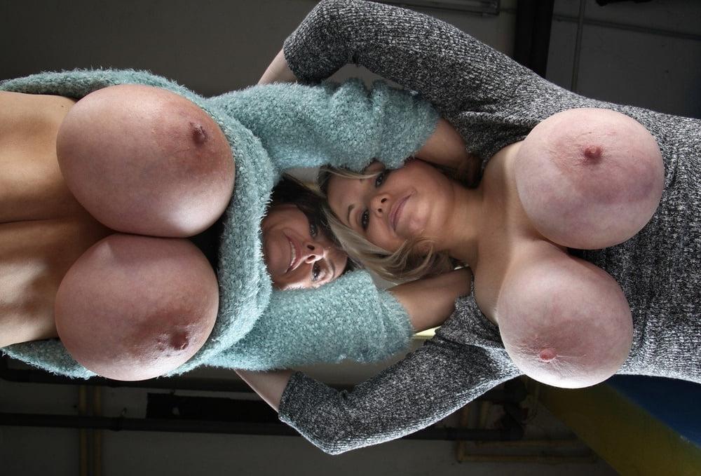 25P Saggy tits
