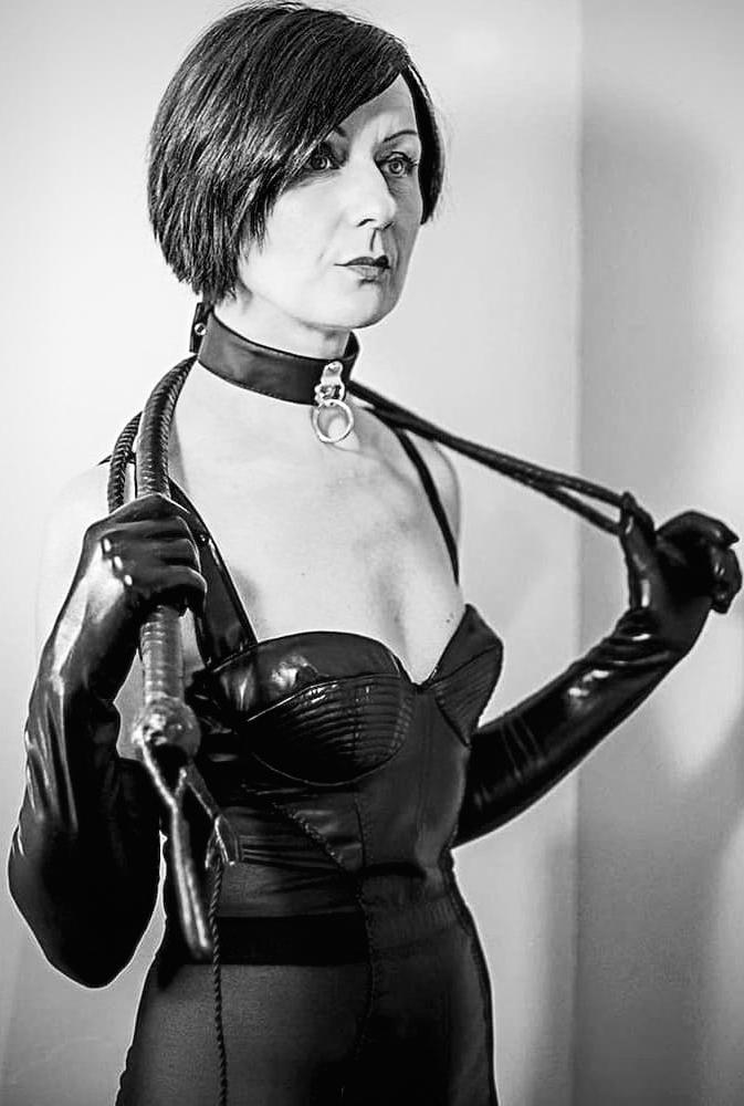 25P BW hot kinky bdsm 4