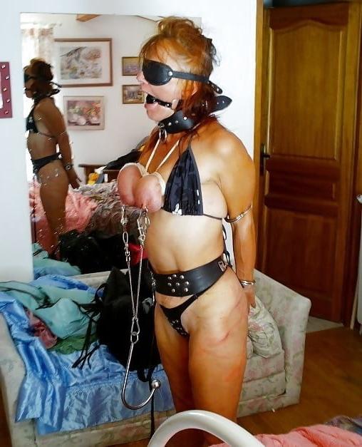 15P Amateur Women BDSM 220