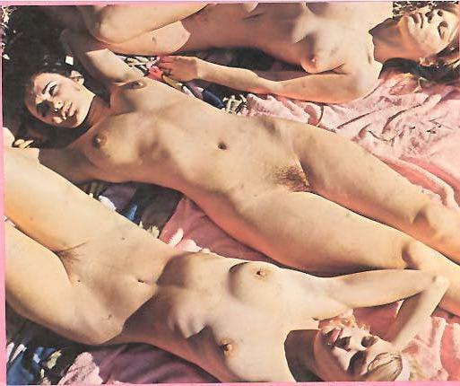 13P Nudist