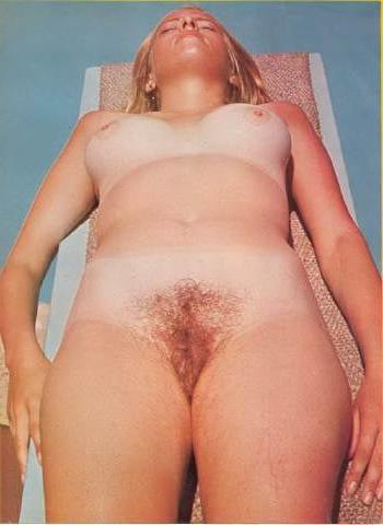 13P Nudist