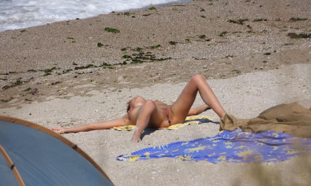 25P Nude Beach 01