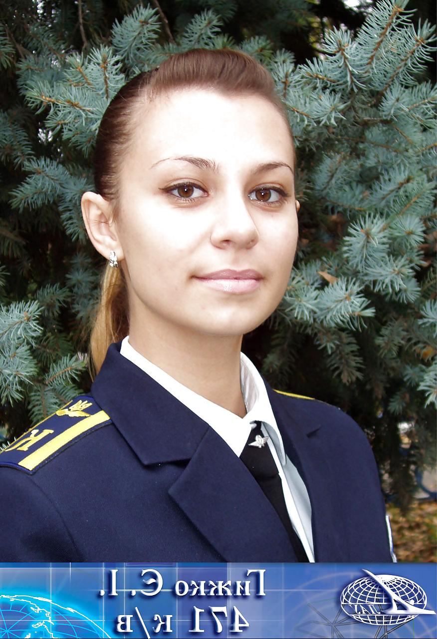 9P Women in uniform