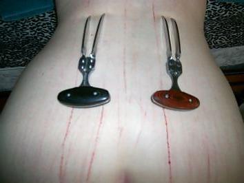 9P BDSM Knife Play