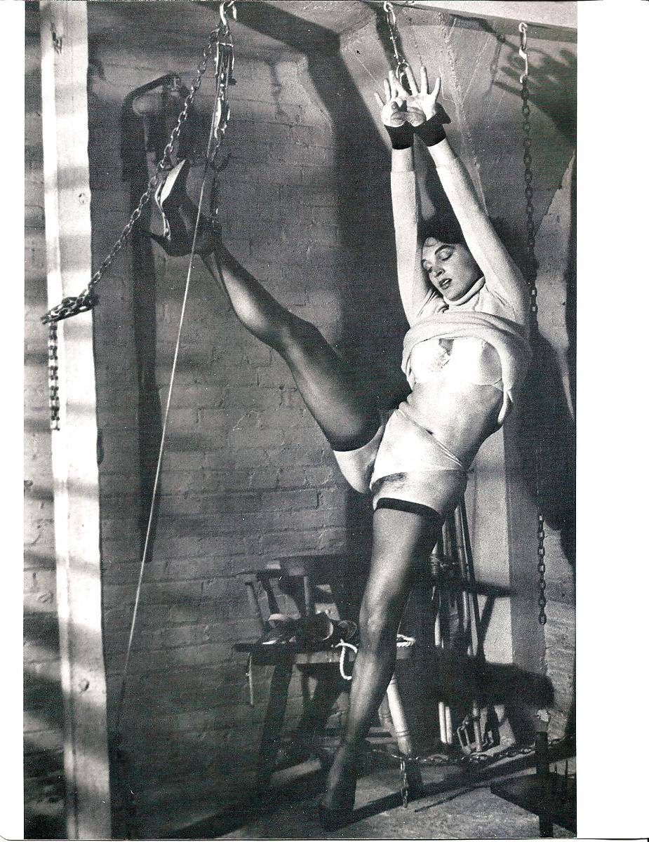 25P Vintage BDSM Set - PUNISHED