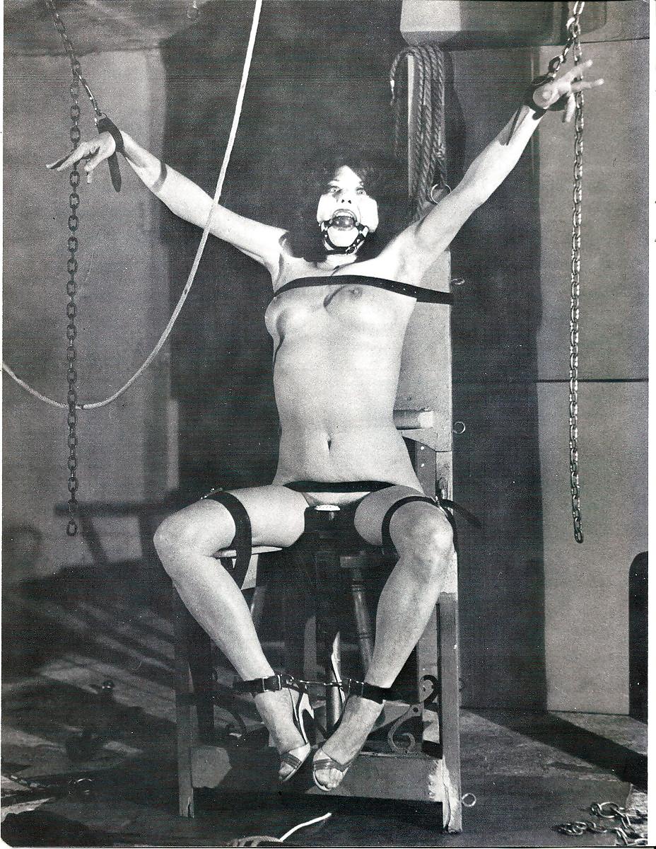 25P Vintage BDSM Set - PUNISHED