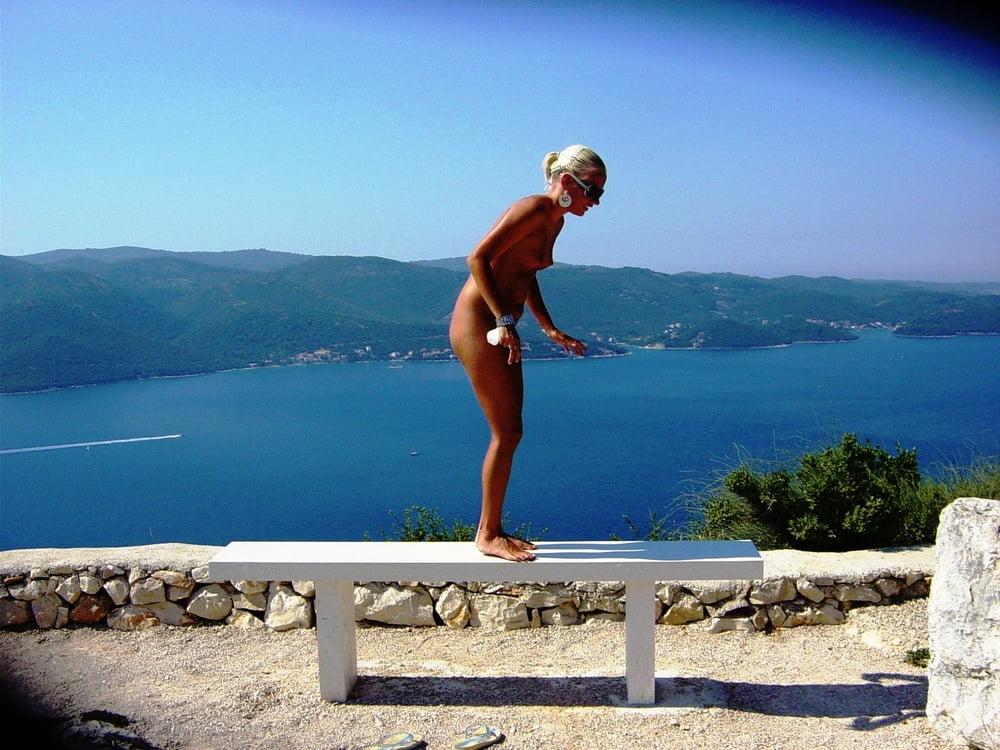 25P Nude Beach 06