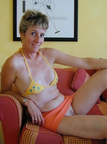 25P Nude photos of Eileen