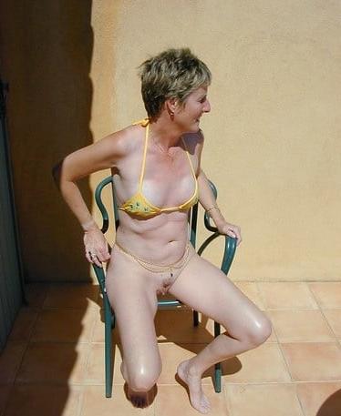 25P Nude photos of Eileen