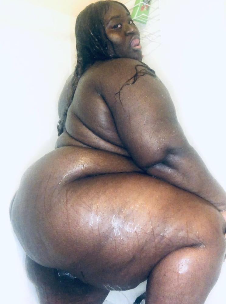 25P Thick big legs 2