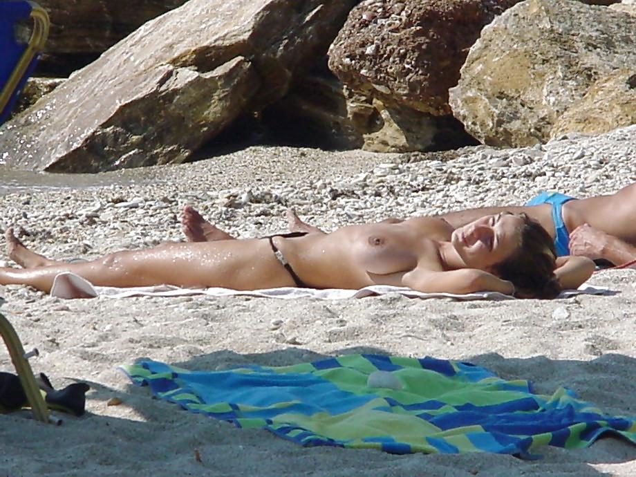 11P Greek beach