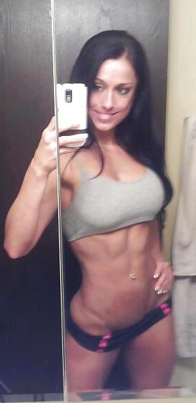 25P Fitness babes