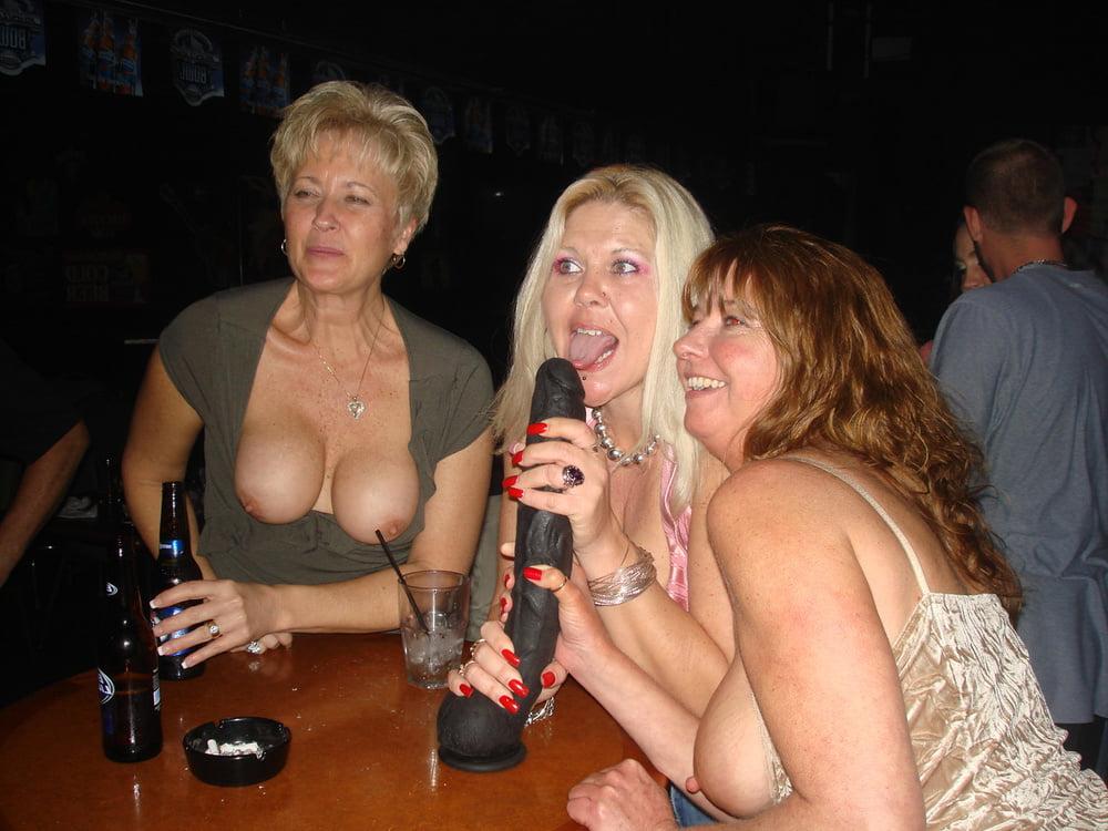 25P Moms gone wild 1