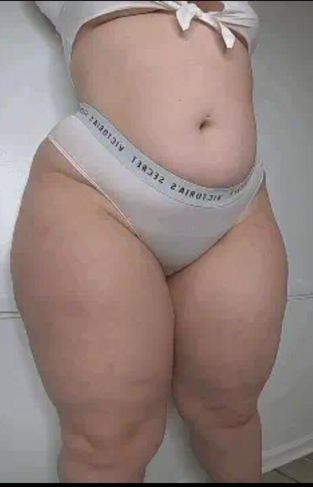 25P Thick big legs 1