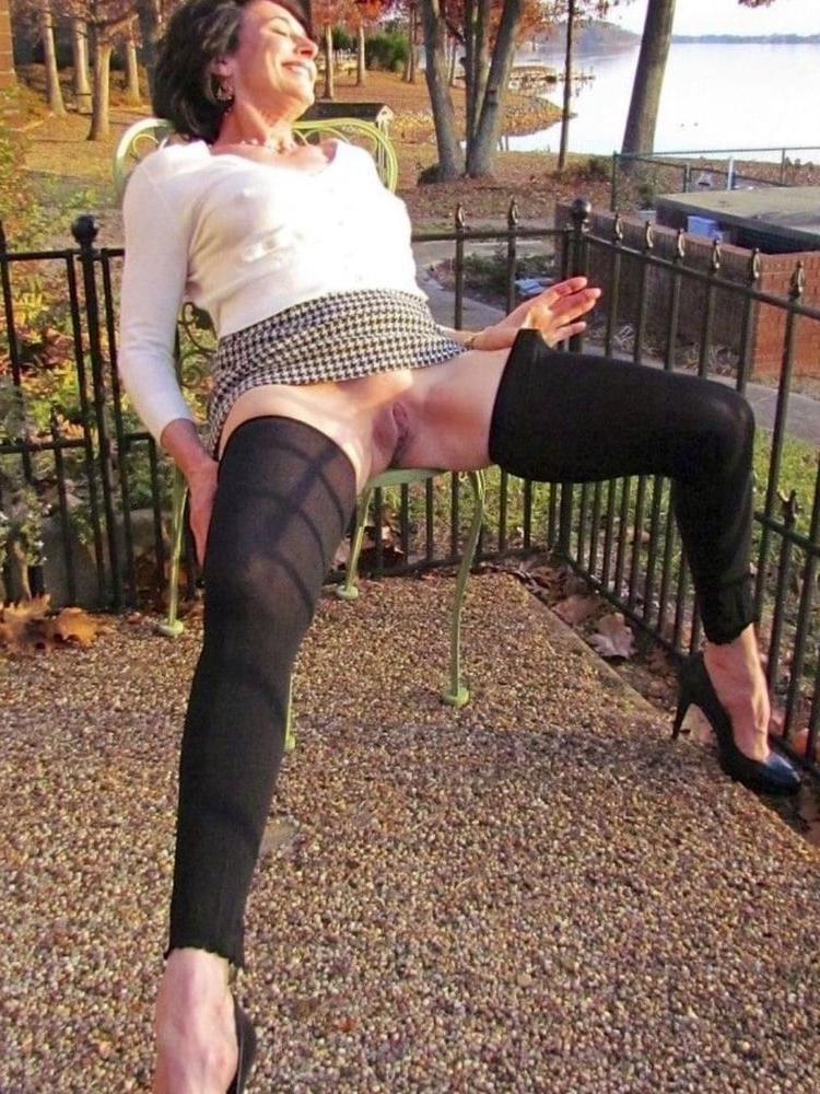 25P I love this MILF 497