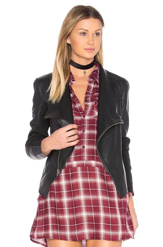 25P Leather 23