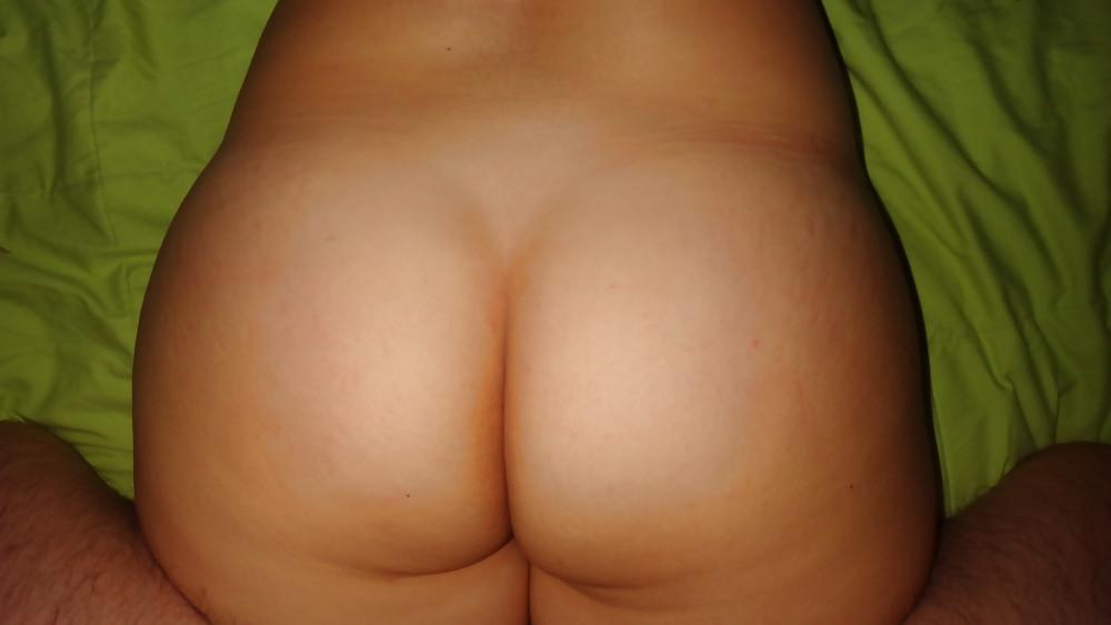 24P Busty Wife Hairy & Shaved
