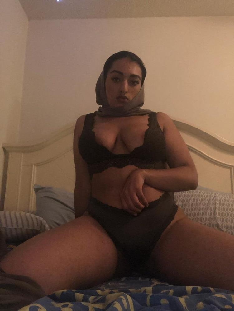 25P Middle Eastern Sluts ready for Cock 3 - LL96