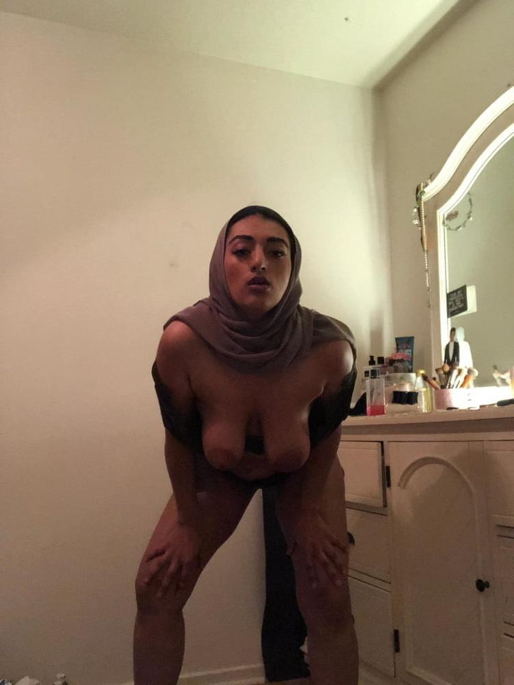 25P Middle Eastern Sluts ready for Cock 3 - LL96