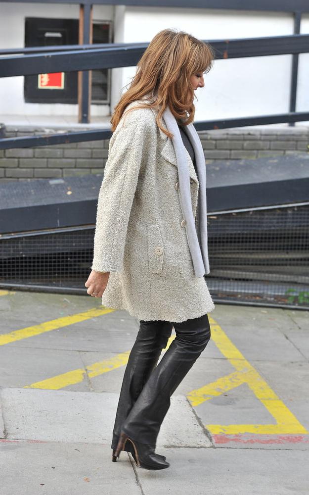 12P Carol Vorderman - Leather Trousers