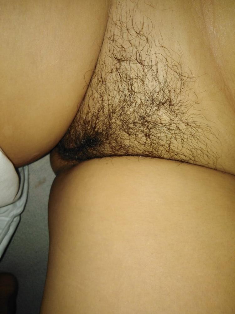 8P Hairy pussy