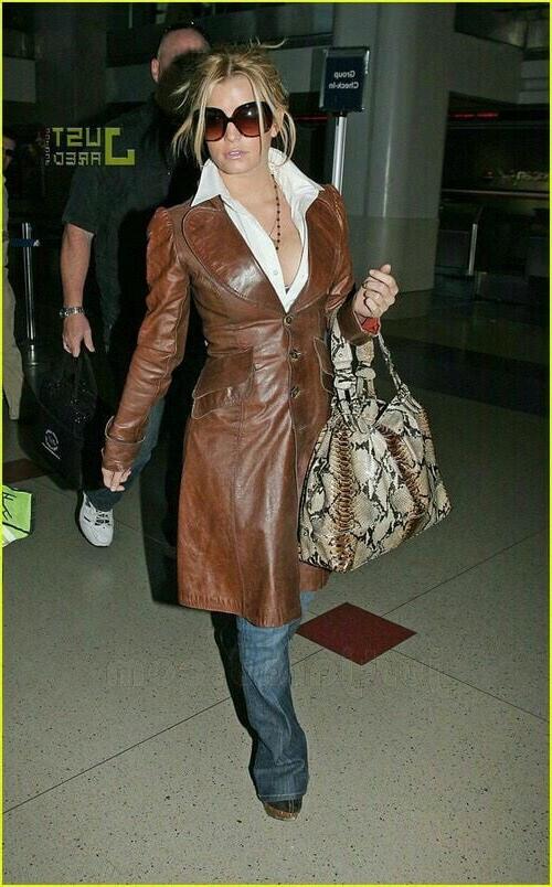 25P Brown Leather Coat 3 - by RedBull18