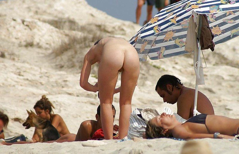 25P FKK-Strandspaß
