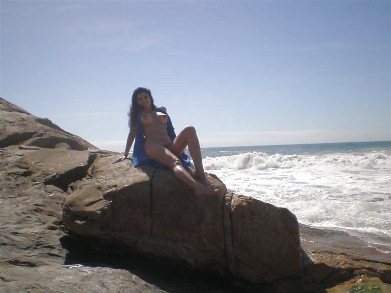 25P Beautiful boobs beach 