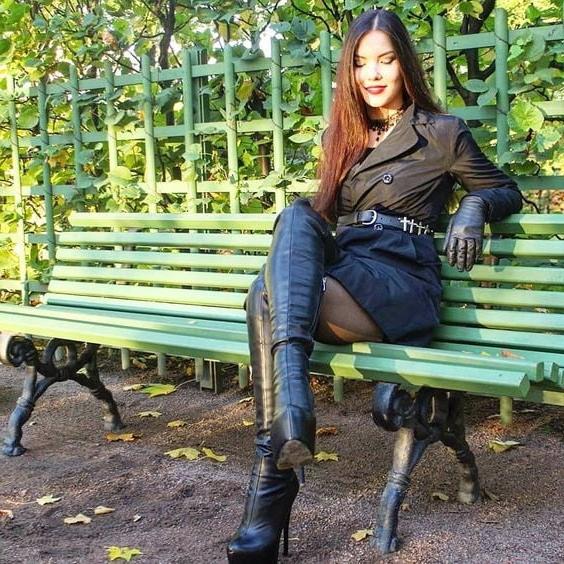 25P Black Leather Coat 5 - by Redbull18