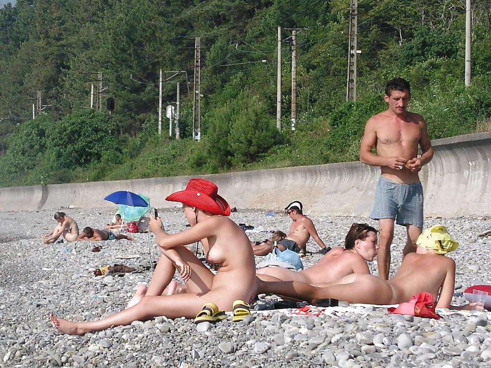 25P Nudist Beach Teens