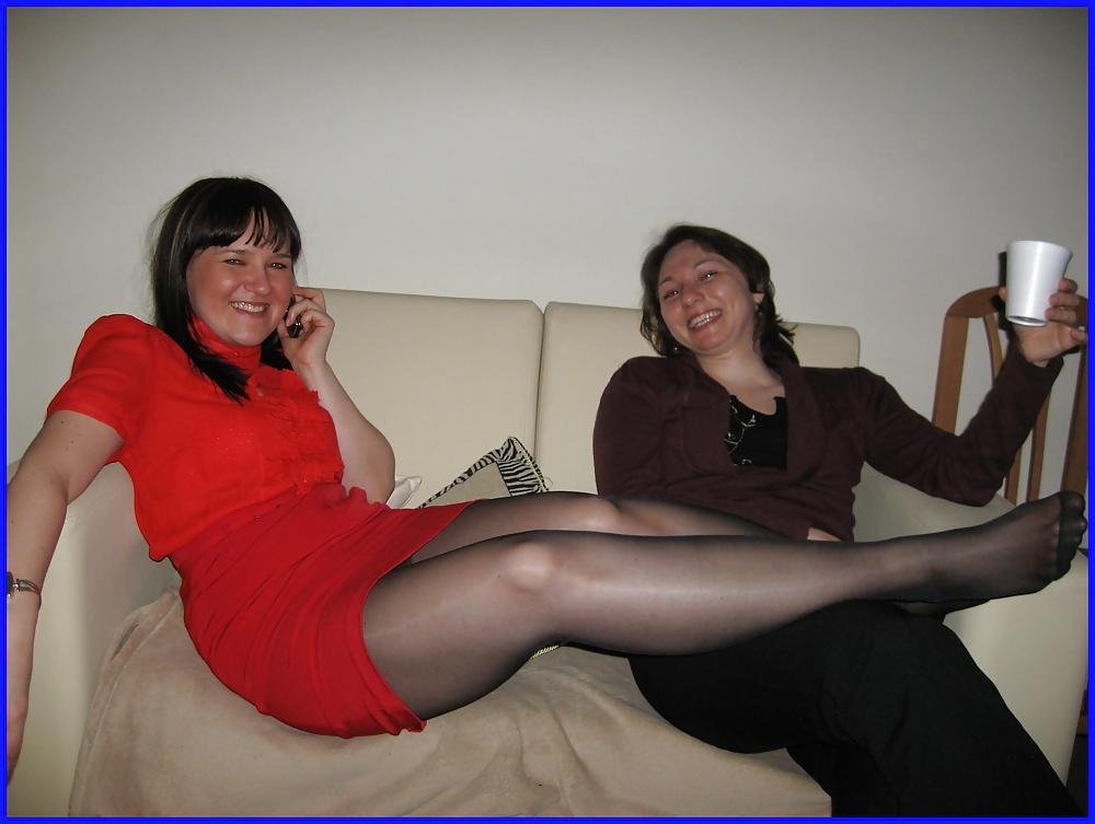 25P My favorite Nylon legs !1