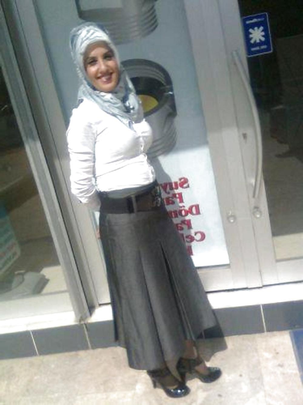 14P Arab woman with big chest