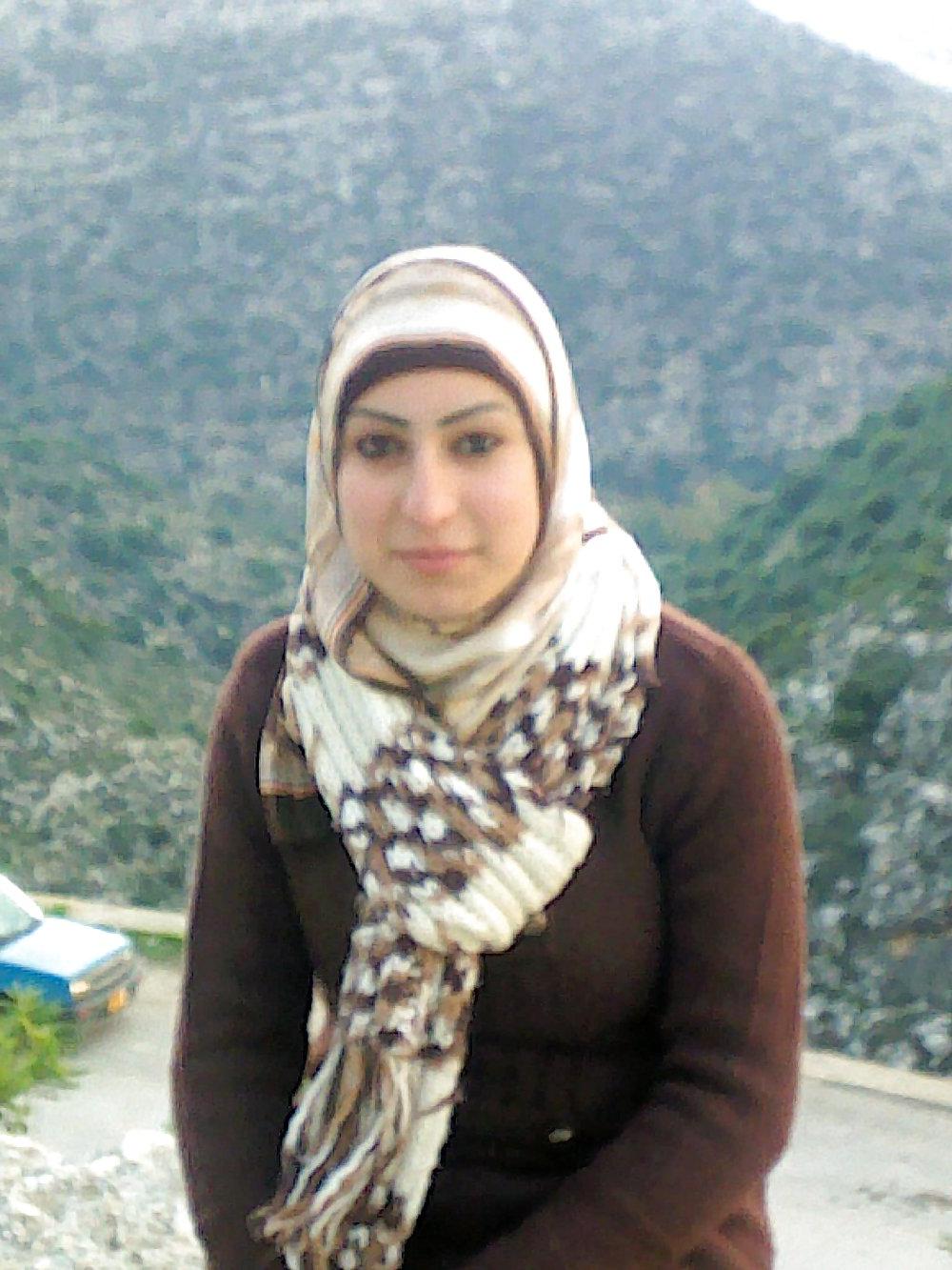 14P Arab woman with big chest