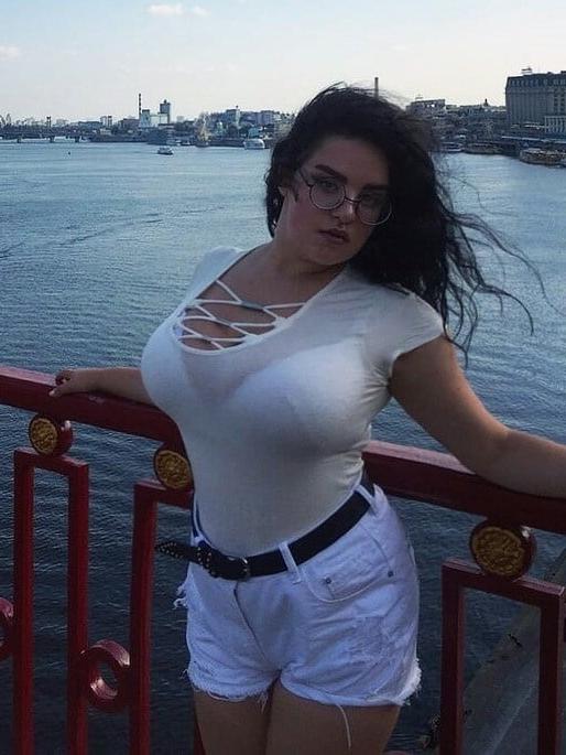 16P See through