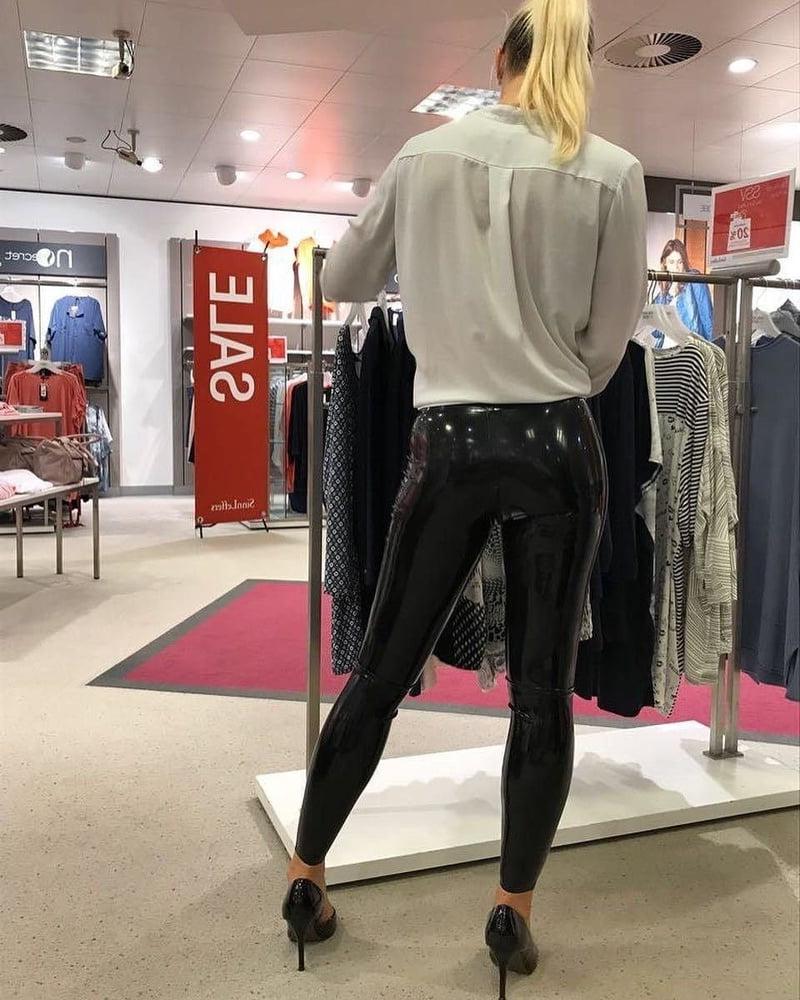 25P Leather leggings LOVE 2