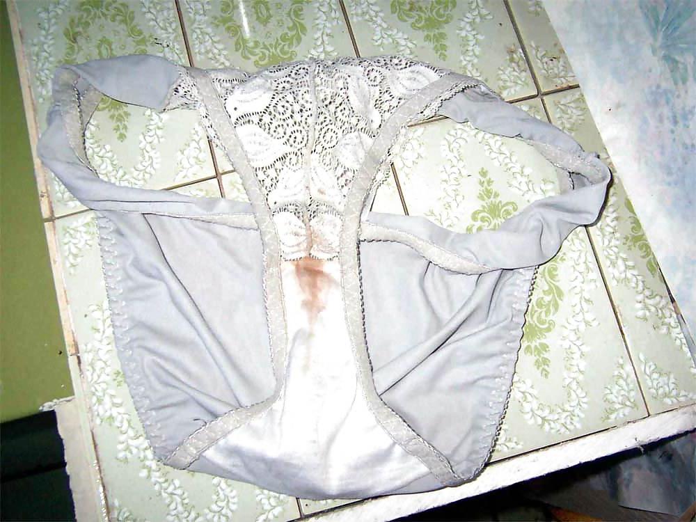5P Wife's pants