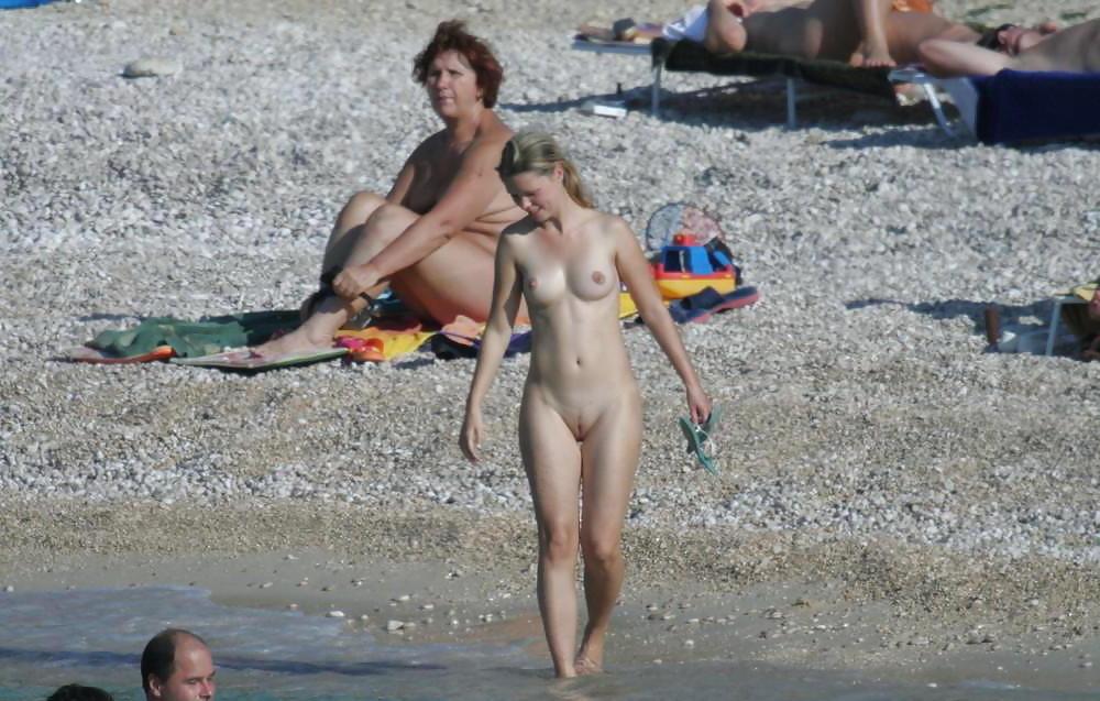 25P More Beach Teens