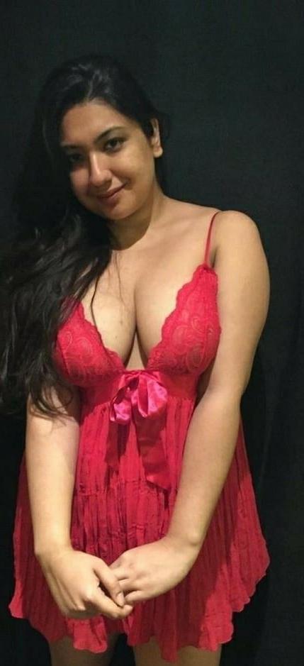 7P Sexy milf