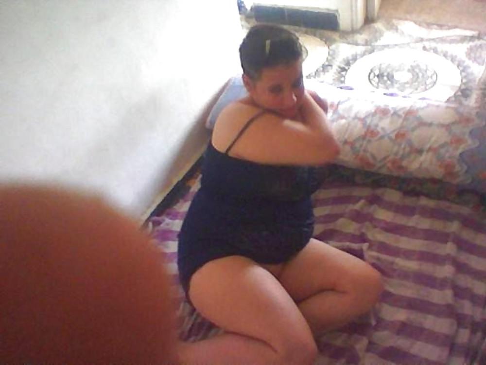 6P Big Arab Woman