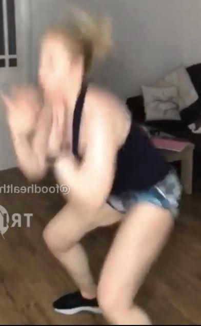 25P Fitness Freak- Nicky Ainsworth 36