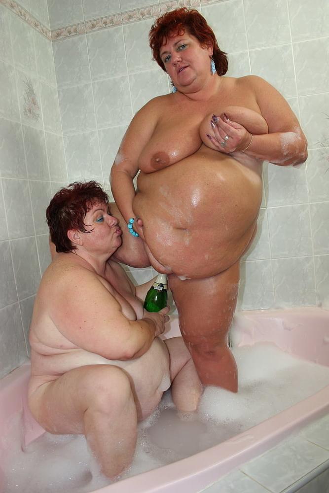 16P Bbw mix 612 (Fun for two)