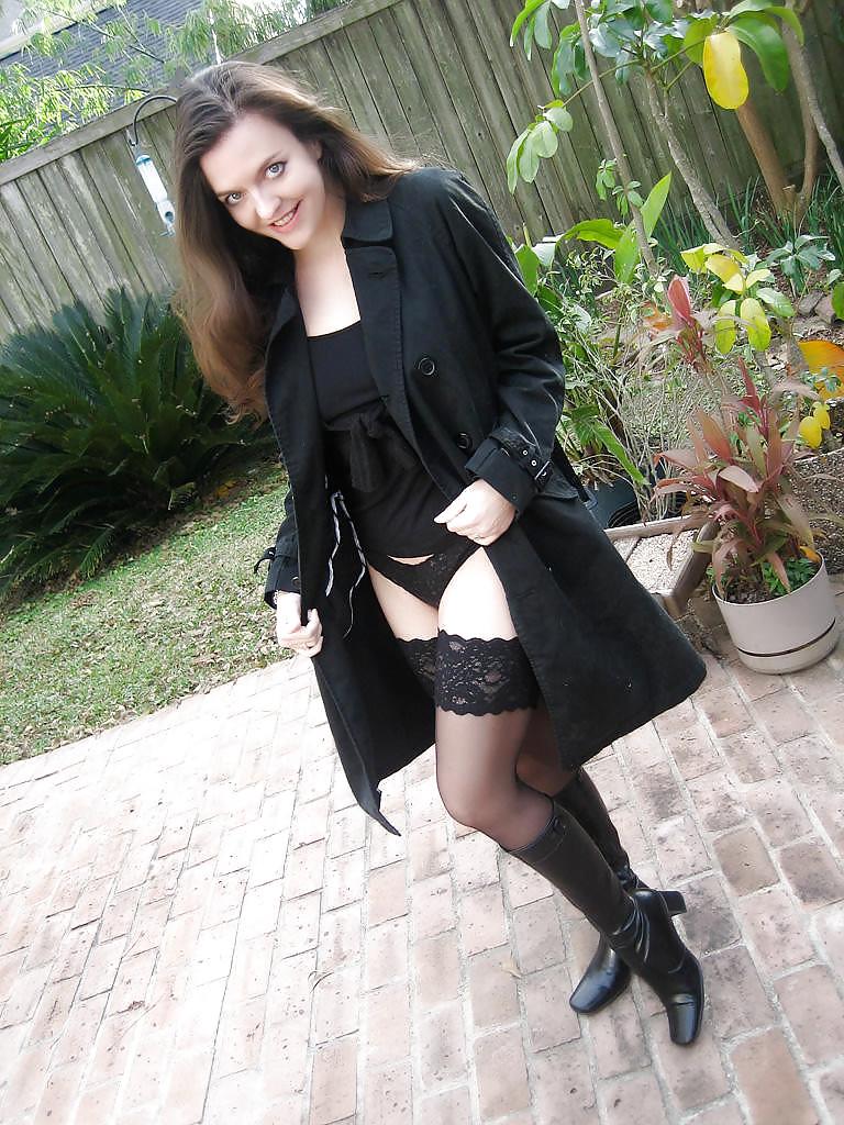 25P Lingerie & Nylons 23